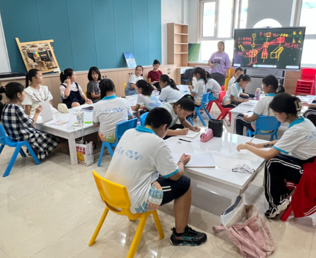 校园推出差异化解读方法视障学生有专属的有声版方针解读材料 校园推出差异化解读方法视障学生有专属的有声版方针解读材料